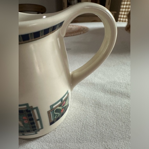 Pfaltzgraph Forest Pitcher - Picture 8 of 10